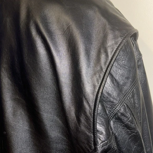Men’s vintage Wilson, 100% leather biker, buckle jacket - Picture 6 of 11